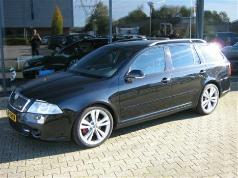 Skoda Octavia Combi - 2.0 TFSI RS - 1