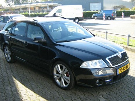 Skoda Octavia Combi - 2.0 TFSI RS - 1