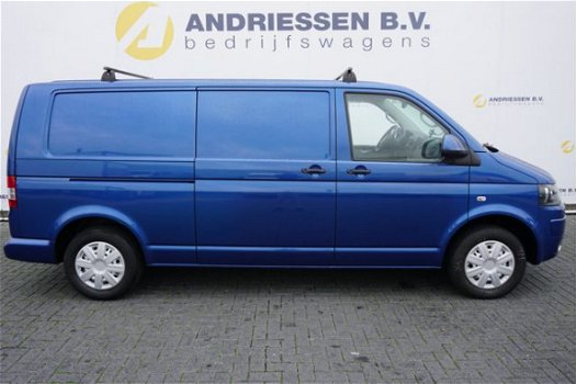 Volkswagen Transporter - T5 van 7.850, -- voor 6.869, -- Netto/Excl. BTW - 1