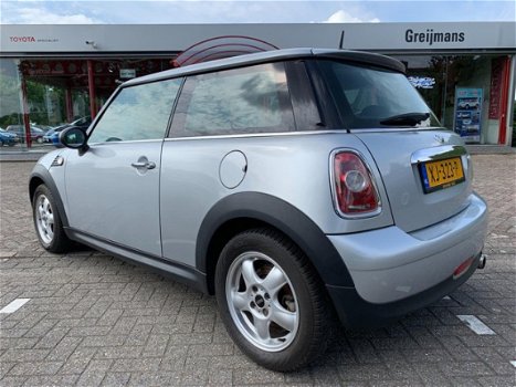 Mini Mini One - 1.6 Salt ✅ Climate Control / 6 Maanden BOVAG-Garantie - 1