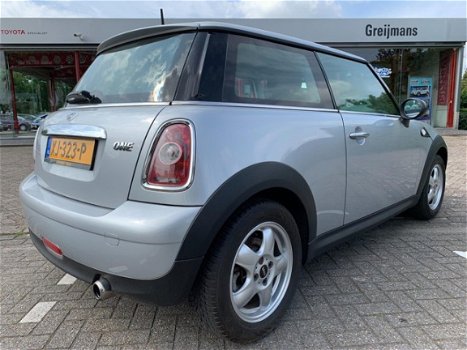 Mini Mini One - 1.6 Salt ✅ Climate Control / 6 Maanden BOVAG-Garantie - 1