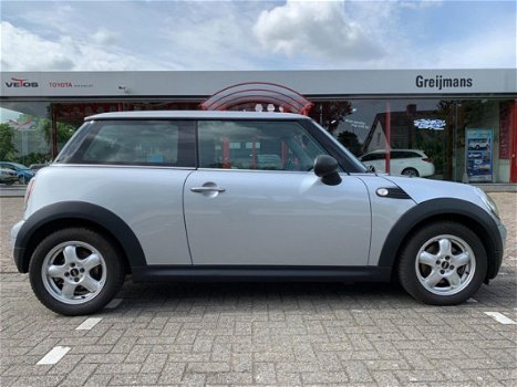 Mini Mini One - 1.6 Salt ✅ Climate Control / 6 Maanden BOVAG-Garantie - 1