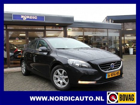 Volvo V40 - 2.0 D4 BUSINESS LINE EXPORTPRIJS - 1