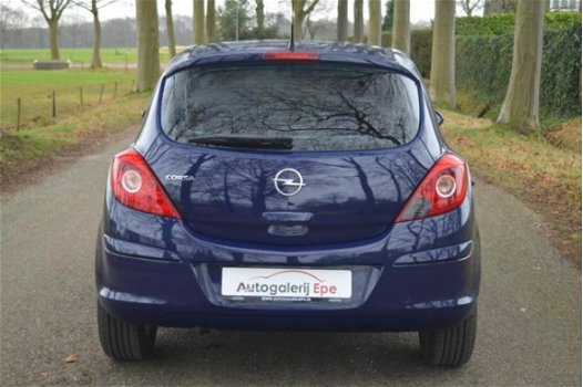 Opel Corsa - 1.2-16V Selection Lichtmetalen Velgen - 1