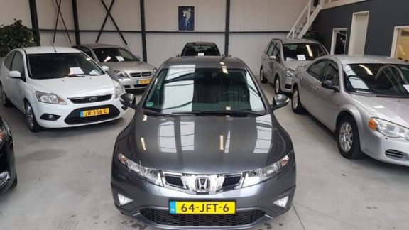 Honda Civic - 1.4 Silverstone - Clima, PDC, Cruise, LM, USB, AUX - 1