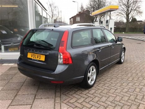 Volvo V50 - 1.6 D2 S/S Business Pro Edition Navigatie, Leer, Pdc - 1