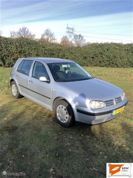 Volkswagen Golf - IV 1.4-16V Trendline NAP/NWE APK/AIRCO/5 DEURS - 1