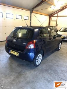 Toyota Yaris - II 1.3 VVTi Sol NAP/AIRCO/NWE APK/Z.G.A.N/LAGE KM STAND