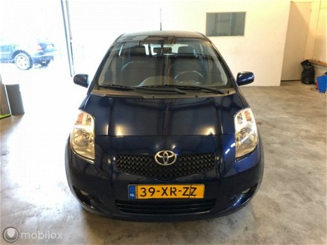 Toyota Yaris - II 1.3 VVTi Sol NAP/AIRCO/NWE APK/Z.G.A.N/LAGE KM STAND - 1