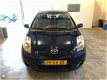 Toyota Yaris - II 1.3 VVTi Sol NAP/AIRCO/NWE APK/Z.G.A.N/LAGE KM STAND - 1 - Thumbnail