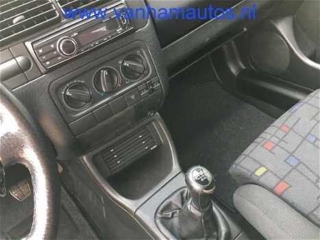 Volkswagen Golf Cabriolet - 1.8 - 1