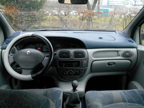 Renault Scénic - 1.6-16V RXE - 1