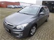 Hyundai i30 CW - I30cw I30 CW 1.4I Stationwagen - 1 - Thumbnail