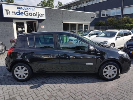 Renault Clio - 1.5 DCi NIGHT & DAY | NAV. | 1e EIG. | TREKHAAK | - 1