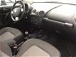 Volkswagen New Beetle - 1.6 Trendline - 1 - Thumbnail