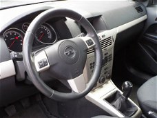 Opel Astra Wagon - 1.6 Business l Cruise control l Airco l Radio-/CD speler l Meeneemprijs/Inkeur ra