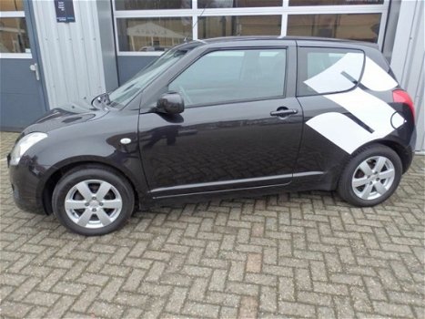 Suzuki Swift - 1.3 Comfort - 1