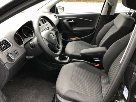 Volkswagen Polo - 1.4 TDI 5 deurs Navigatie Comfortline - 1