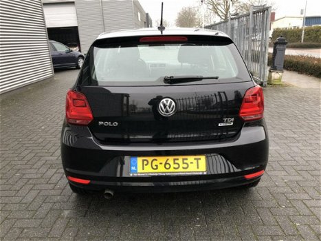 Volkswagen Polo - 1.4 TDI 5 deurs Navigatie Comfortline - 1