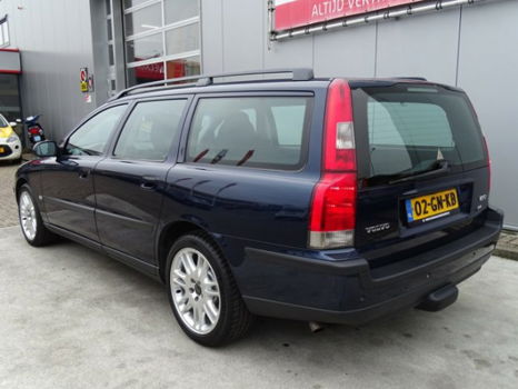 Volvo V70 - 2.4 Comfort Line Automaat, YOUNGTIMER Bijtellingsvriendelijk - 1