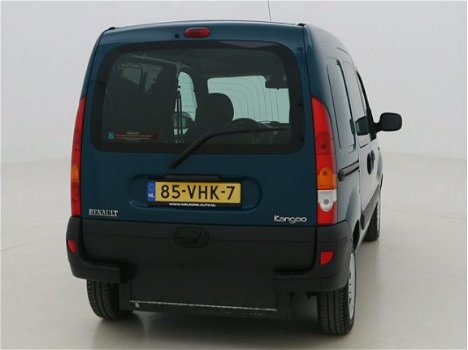 Renault Kangoo Express - Rolstoelauto Zelfrijder - Rolstoel achter stuur - 1