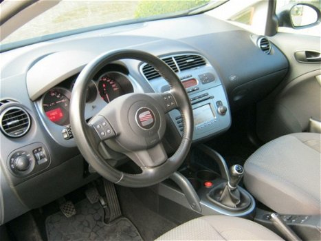 Seat Altea - 1.9 TDI Stylance 130 pk airco en schuifkanteldak - 1