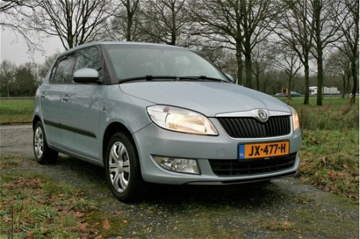 Skoda Fabia - 1.2 TSI Ambiente modeljaar 2011 - 1