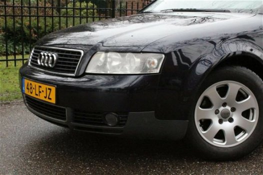 Audi A4 - 2.0 sedan Airco Cruise Control Xenon NAP - 1