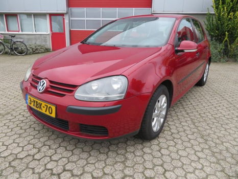 Volkswagen Golf - 1.4 FSI Trendline - 1