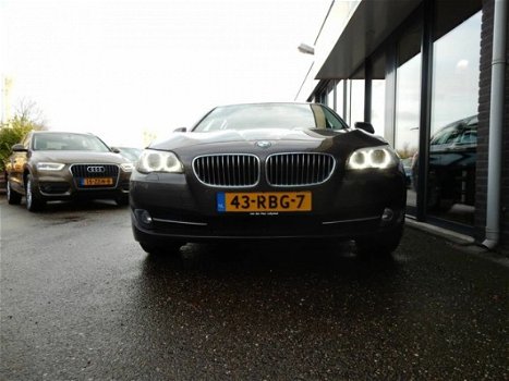 BMW 5-serie Touring - 523i High Executive - 1