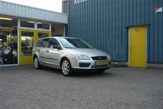 Ford Focus Wagon - 1.6-16V CHAMPION, Airco - 1