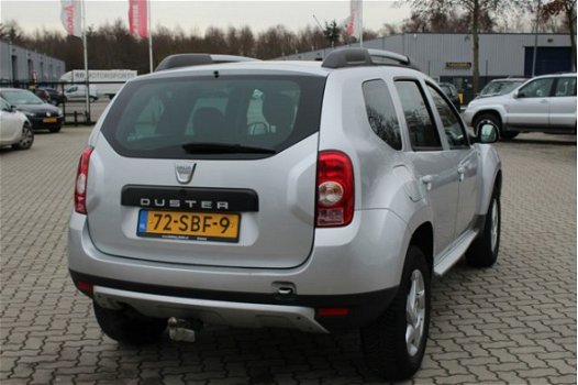 Dacia Duster - 1.6 Aniversare 2wd airco, radio cd speler, lederen bekleding, trekhaak, lichtmetalen - 1