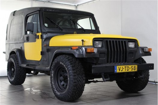 Jeep Wrangler - YJ 4.0 I WAGON 4WD LPG nieuwe APK - 1