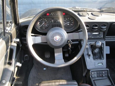 Alfa Romeo Spider - 2.0 QV NL-AUTO 3EIG APK 8-2020 N.A.P. KM-GARANTIE - 1