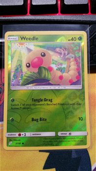 Weedle 2/181 (reverse) Team up - 1