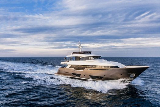 Ferretti Yachts Custom Line Navetta 28 - 1