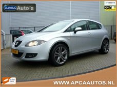 Seat Leon - 2.0 FSI Stylance NLauto 5 Deurs Airco Dealer ond