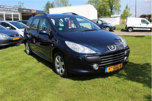 Peugeot 307 Break - 2.0-16V Premium Climate Cruise Trekhaak Parkeersensoren - 1