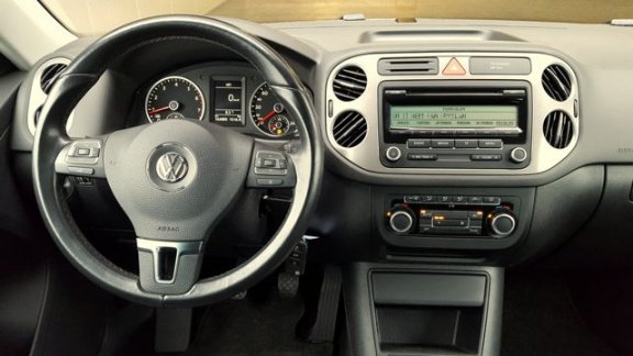 Volkswagen Tiguan - 1.4 TSI Sport&Style CLIMA/CRUISE/LMV - 1