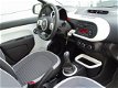 Renault Twingo - SCe 70pk Limited GT Velgen | Eibach veren | Airco | Cruise | Pdc | - 1 - Thumbnail