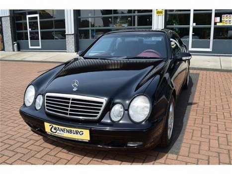 Mercedes-Benz CLK-klasse Coupé - 230 K. Avantgarde - 1