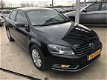 Volkswagen Passat - 1.6 TDI 105pk BlueMotion - 1 - Thumbnail