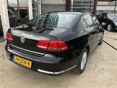 Volkswagen Passat - 1.6 TDI 105pk BlueMotion - 1