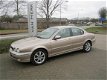 Jaguar X-type - 2.5 V6 Executive /AWD/*84328KM*/YOUNGTIMER/CLIMATE en CRUISE CONTROL/TREKHAAK/TELEF - 1 - Thumbnail