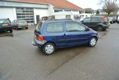 Renault Twingo - 1.2 Comfort Apk februari 2020 panoramadak - 1 - Thumbnail