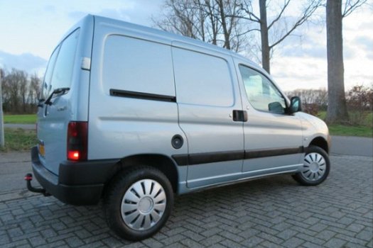 Peugeot Partner - 1.4i Benzine met Schuifdeur en Opties - 1