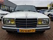 Mercedes-Benz 230 - (W123) E Zeer nette en zeer goed onderhouden Mercedes 230E NAGENOEG ROESTVRIJ - 1 - Thumbnail