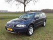 Volvo V70 Cross Country - 2.4 T LEER NWE APK NAP YOUNGTIMER - 1 - Thumbnail