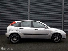 Ford Focus - I 1.4-16V 1ste eigenaar NAP Airco NW APK