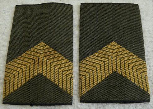Rang Onderscheiding, Gevechtstenue, Korporaal, Koninklijke Landmacht, jaren'90.(Nr.3) - 1